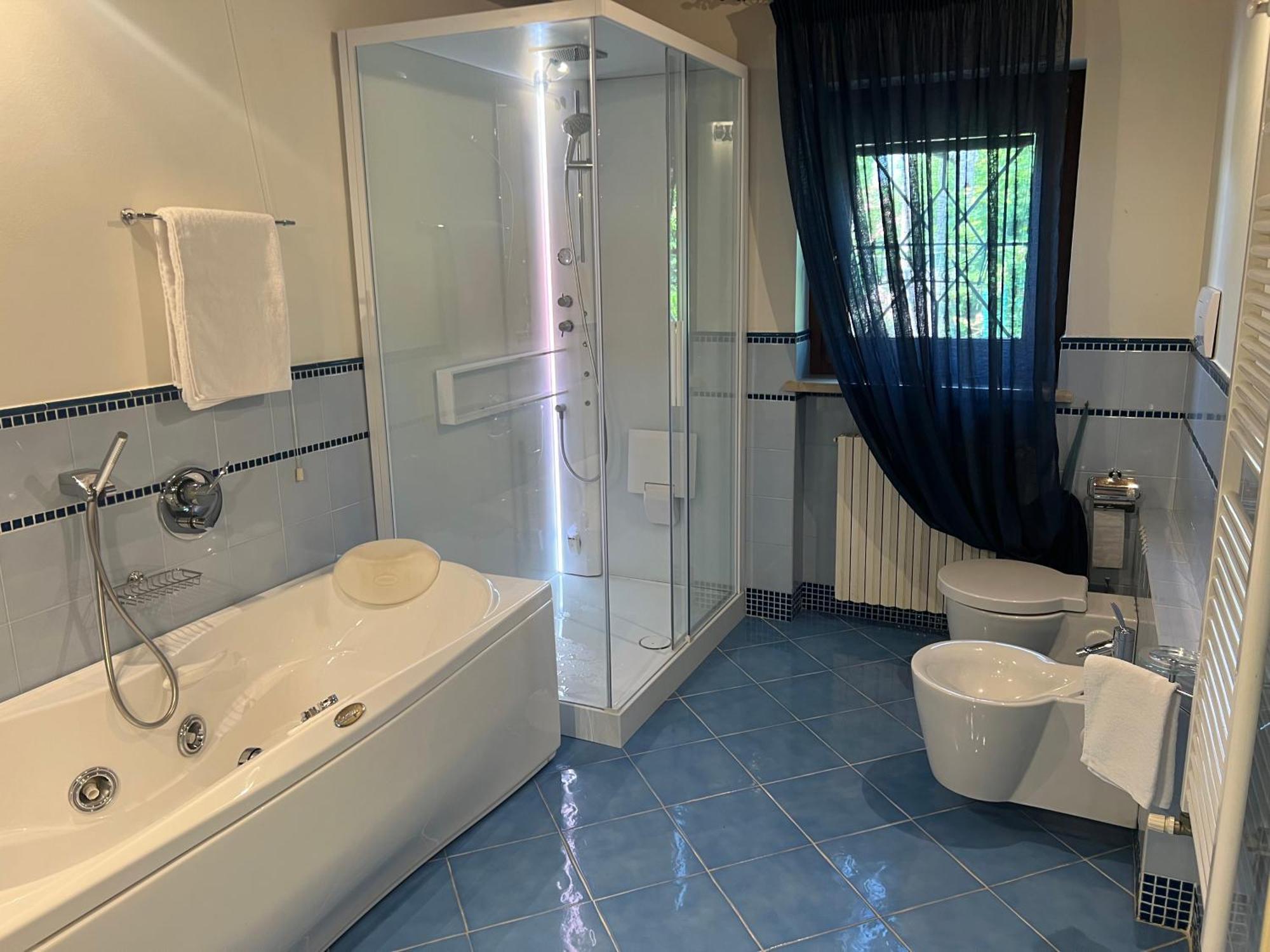 Steba House Savani Barbara Foresteria Lombarda Lonato Ngoại thất bức ảnh